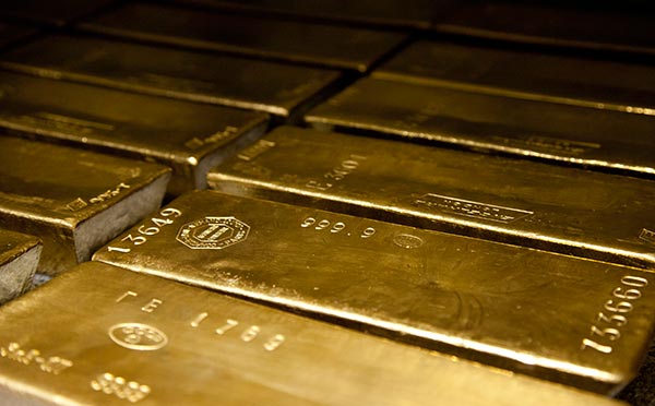Student Questions: Gold as an Investment and FEMA Coffins