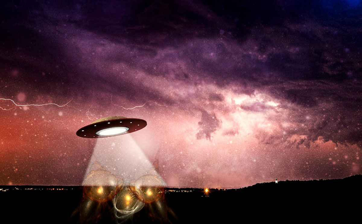 Pop Quiz: Aliens and UFOs