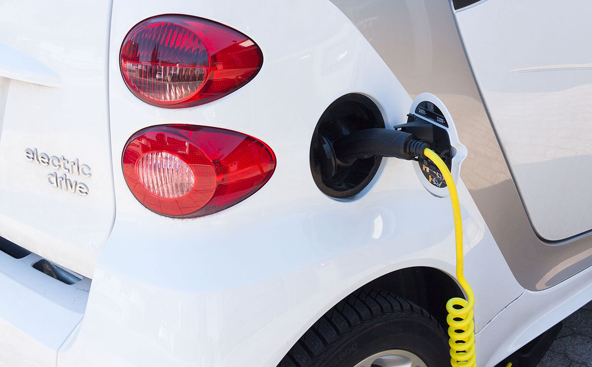 What They're Saying About Electric Cars Now