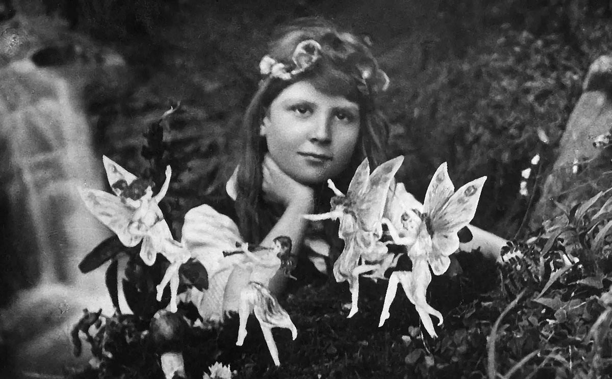 The Cottingley Fairies: Analysis of a Famous Hoax
